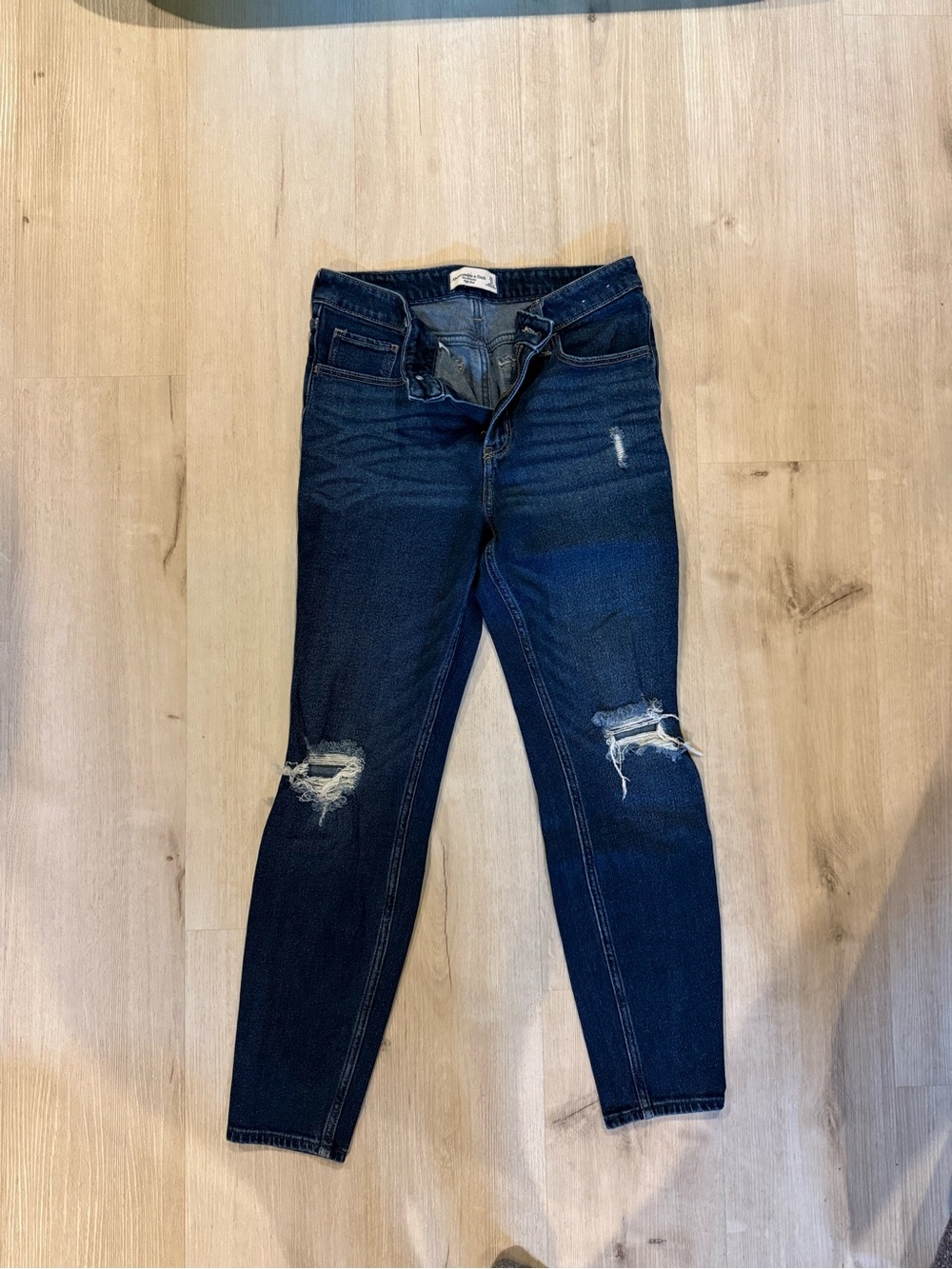 Abercrombie & Fitch Dark Blue Distressed Skinny Jeans